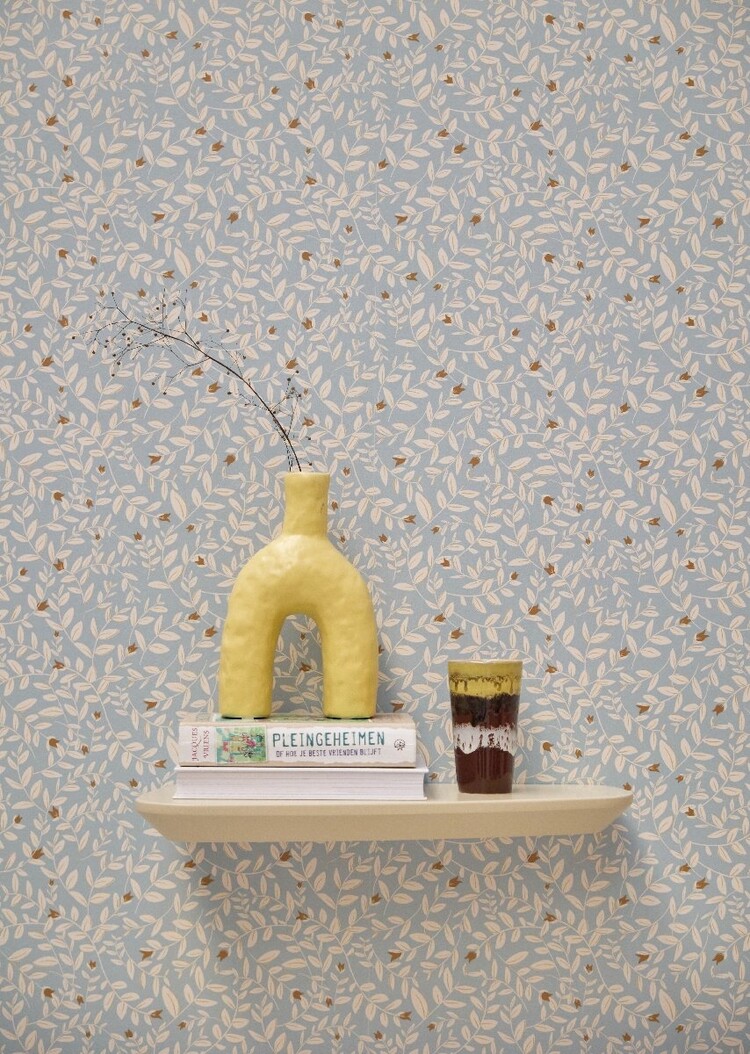 Bibelotte Bibelotte | Behang Flora ijsblauw