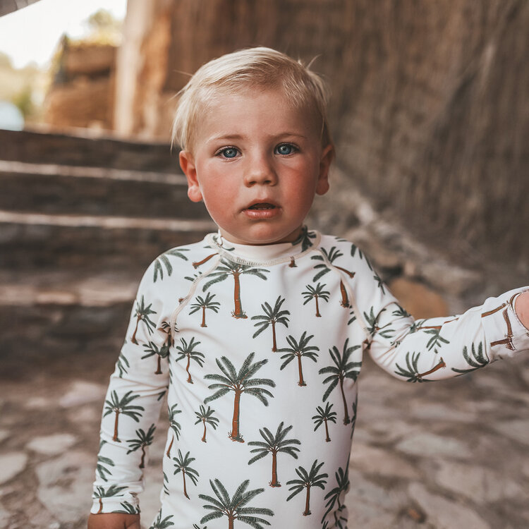 Salted Stories  Salted Stories | Zwempak crown tree