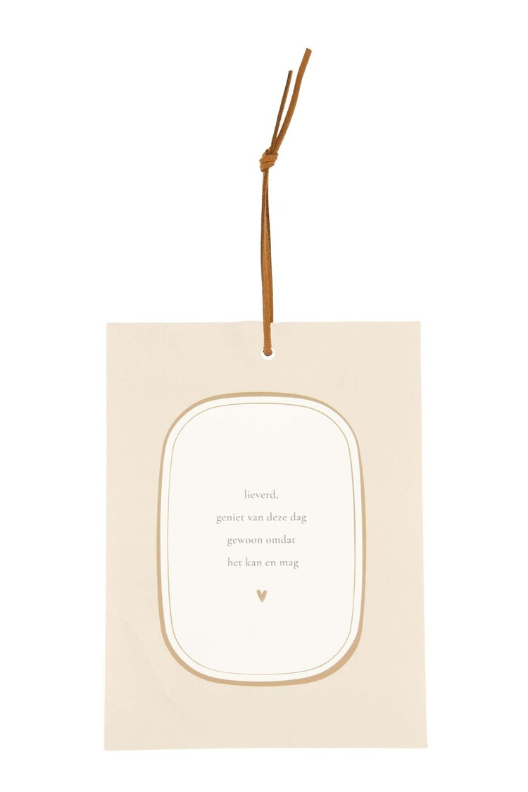 Zusss Zusss | Geurzakje gedichtje zand