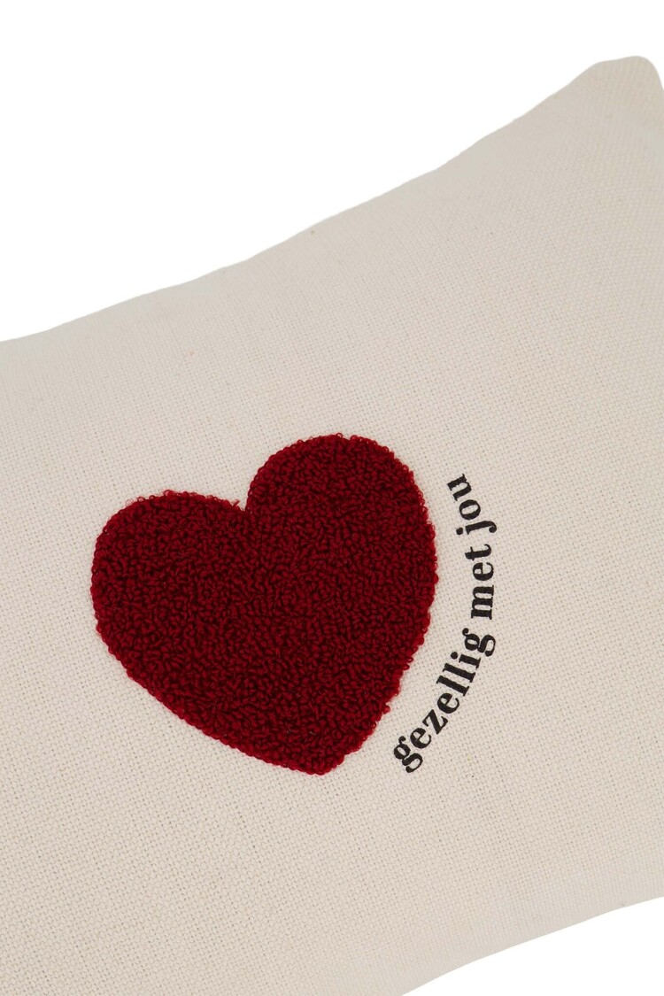 Zusss Zusss | Kussen hartje 35x25cm off white/rood