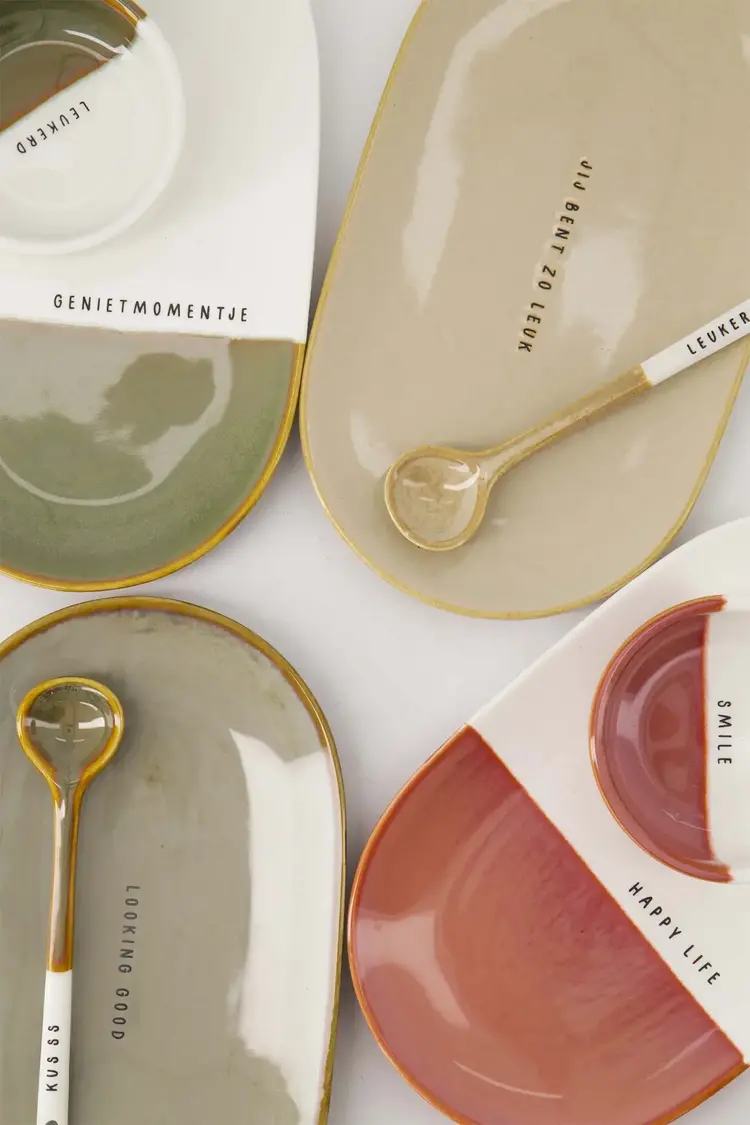 Zusss Zusss | Serveerschaal happy life burgundy