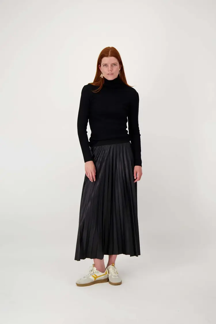 Zusss Zusss | Trui met strass steentjes zwart