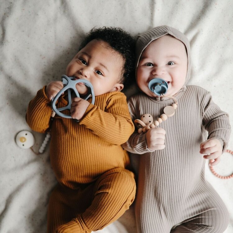 Mushie Mushie | Bijtspeeltje bal blauw