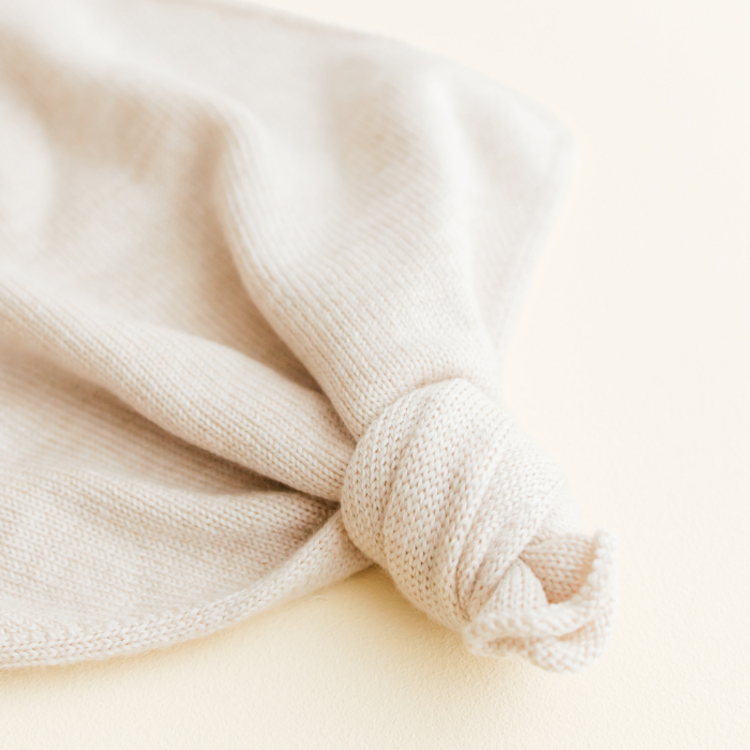 Hvid Hvid | Knuffeldoek Teddy Tokki Cream