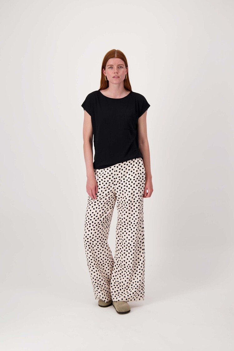 Zusss Zusss | Top met boothals met borduur