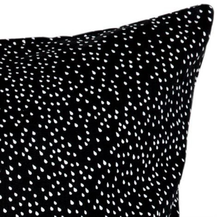 Brita Sweden rainy days pillowcase beluga