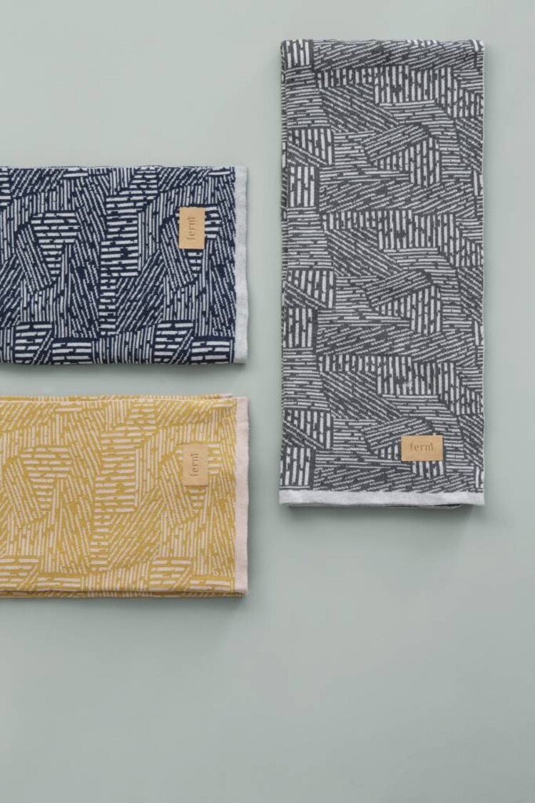 Ferm Living maze blanket curry