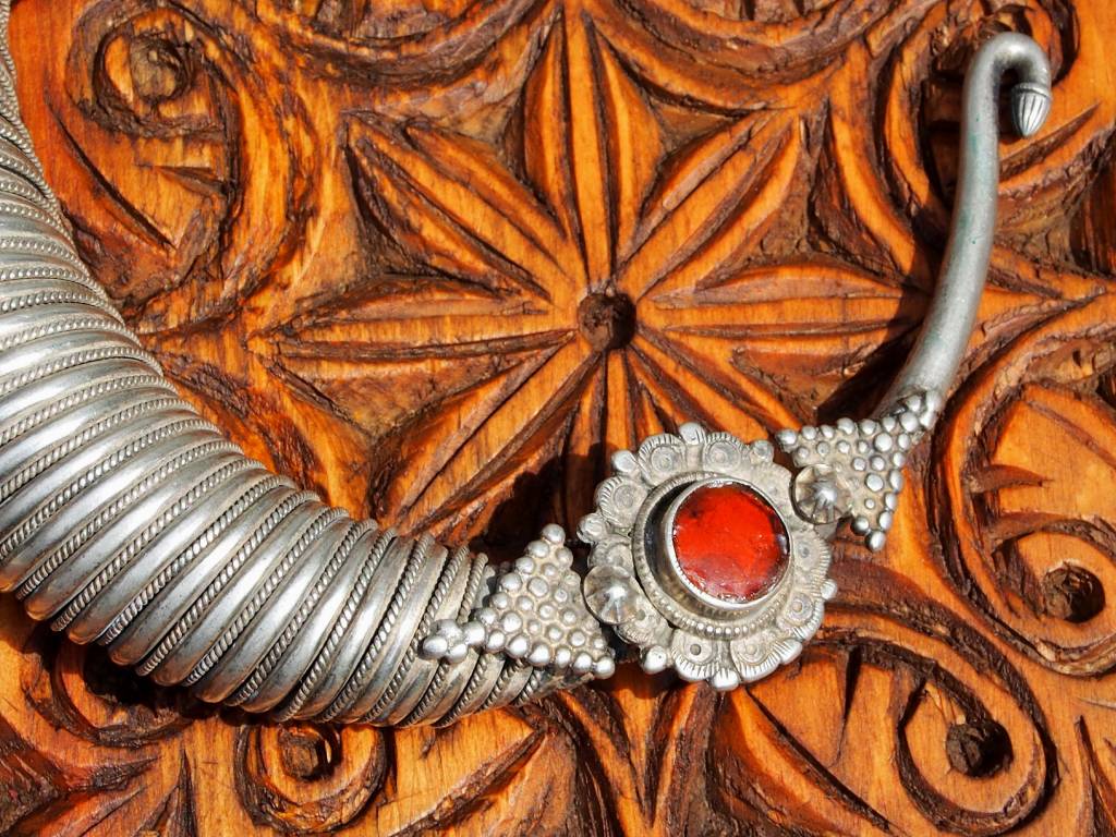 Silber Spiral-Halsreif  Afghanistan Nuristan Nr-17/11