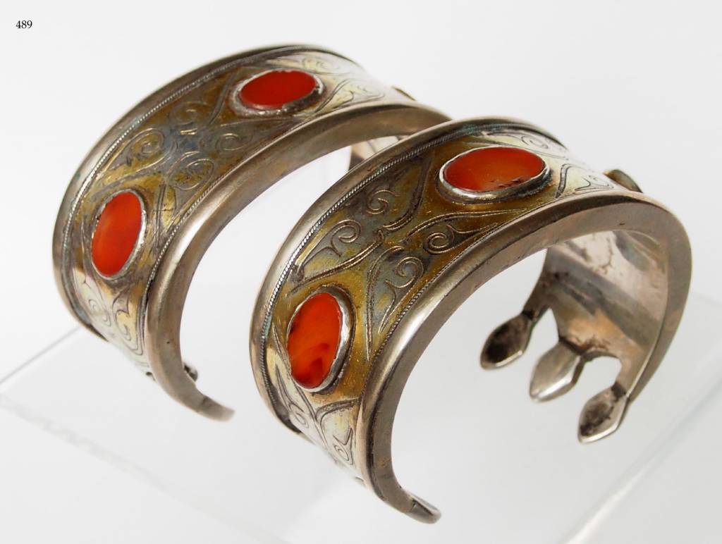 ein Paar Antik Turkmenische Tekke - Silber Armreif  (Bilezik) Nr:17/489