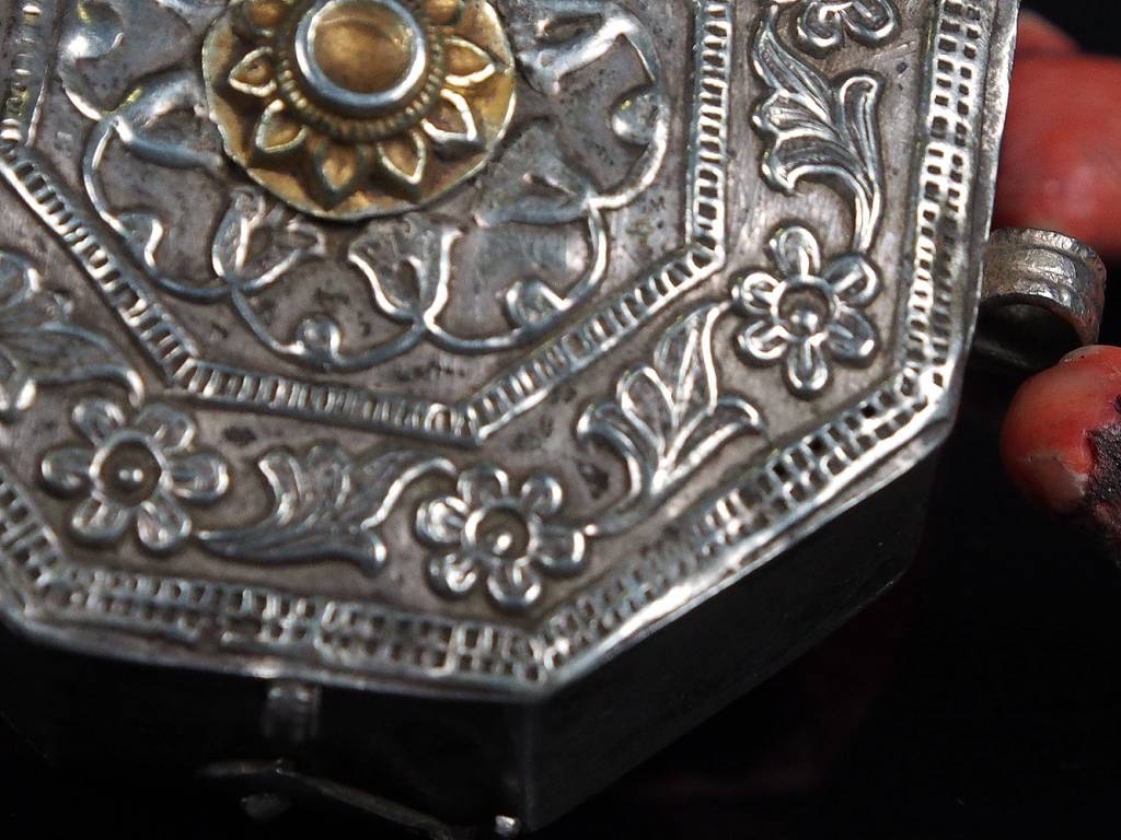 Antike 19. Jh. Islamische Amulett Box Halskette Talisman Silber Anhänger Schmuck Koran tasche Bazuband Oberarm Amulette Afghanistan 18/B