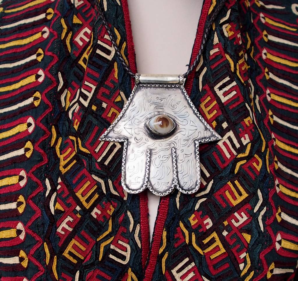 vintage handmade Islamic Eye of Fatima hamsa The Hand of Fatima with arabic Calligraphy Pendant and agate stone Afghanistan (nickel silver)