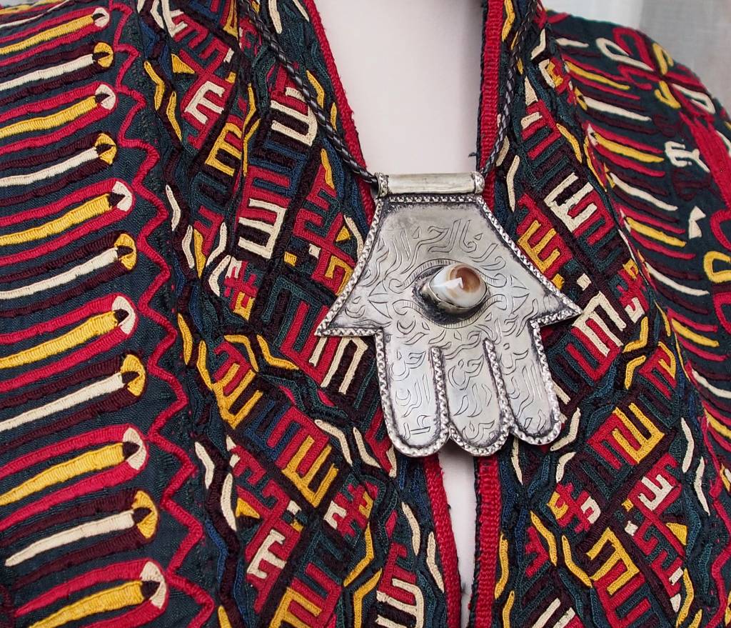 vintage handmade Islamic Eye of Fatima hamsa The Hand of Fatima with arabic Calligraphy Pendant and agate stone Afghanistan (nickel silver)