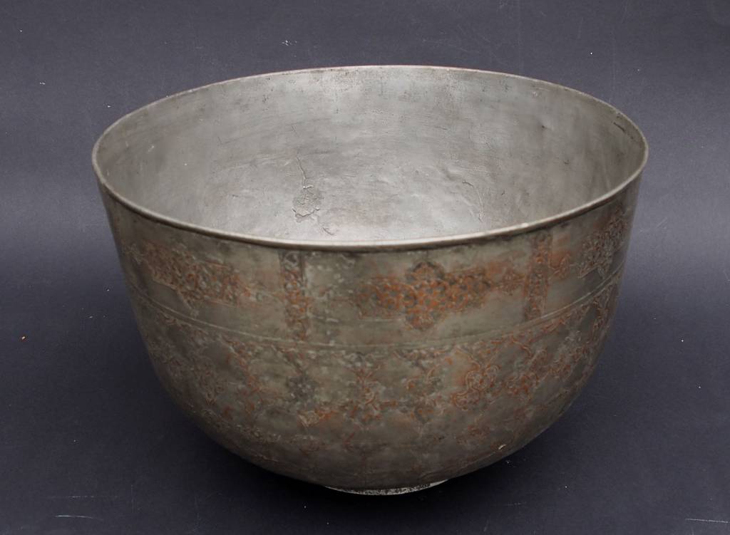 Antique Large 18th to 19th century Tinned Copper Bowl No:Jam/  15