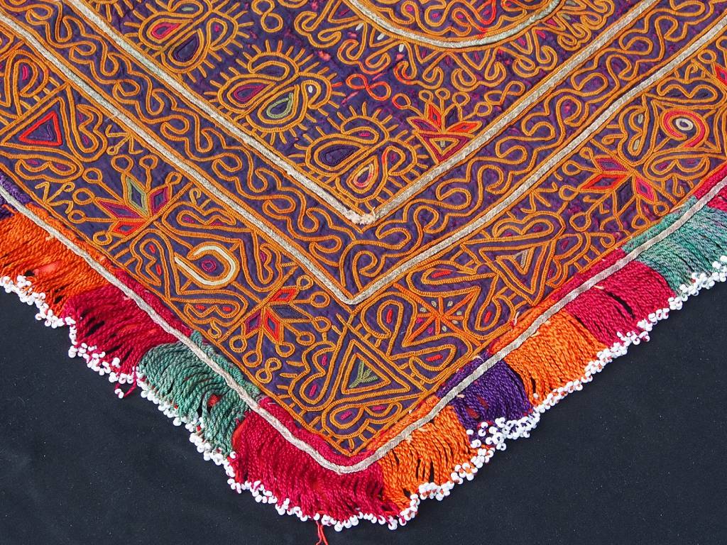 antique  Katawaz  silk embroidery  Tray cloth No:18/7