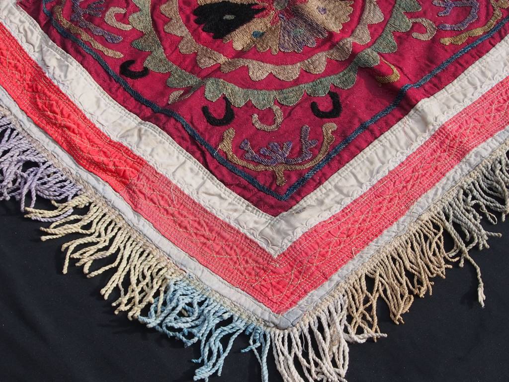 antique  Uzbek  Central Asian silk embroidery  suzani No:18/19