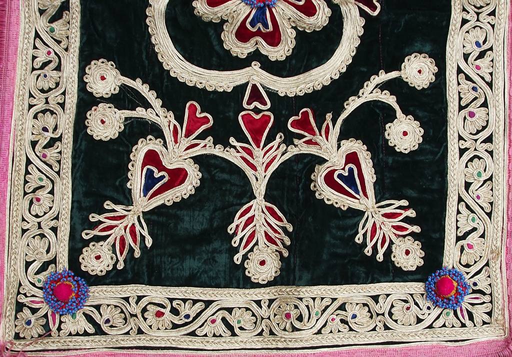 antique  Hazara velvet silk embroidery 19th century  No:18/25
