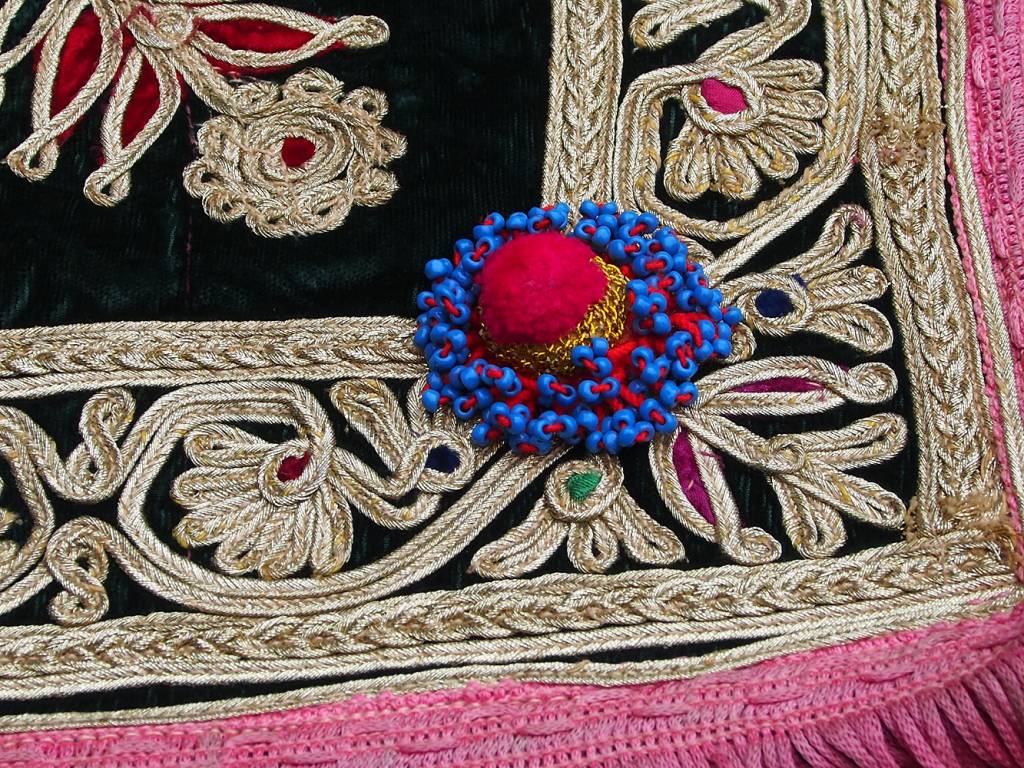 antique  Hazara velvet silk embroidery 19th century  No:18/25