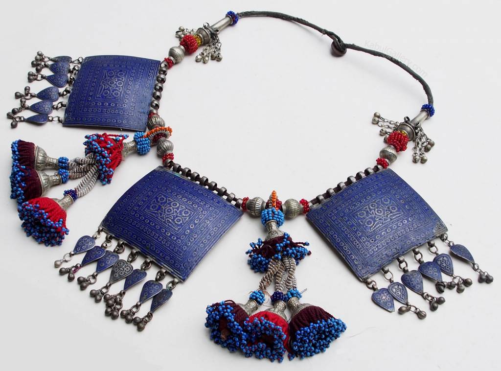 antique Multan enamelled necklace 18/8