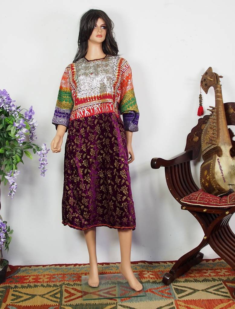 antik  Frauen Dress Sindh Pakistan18/ B