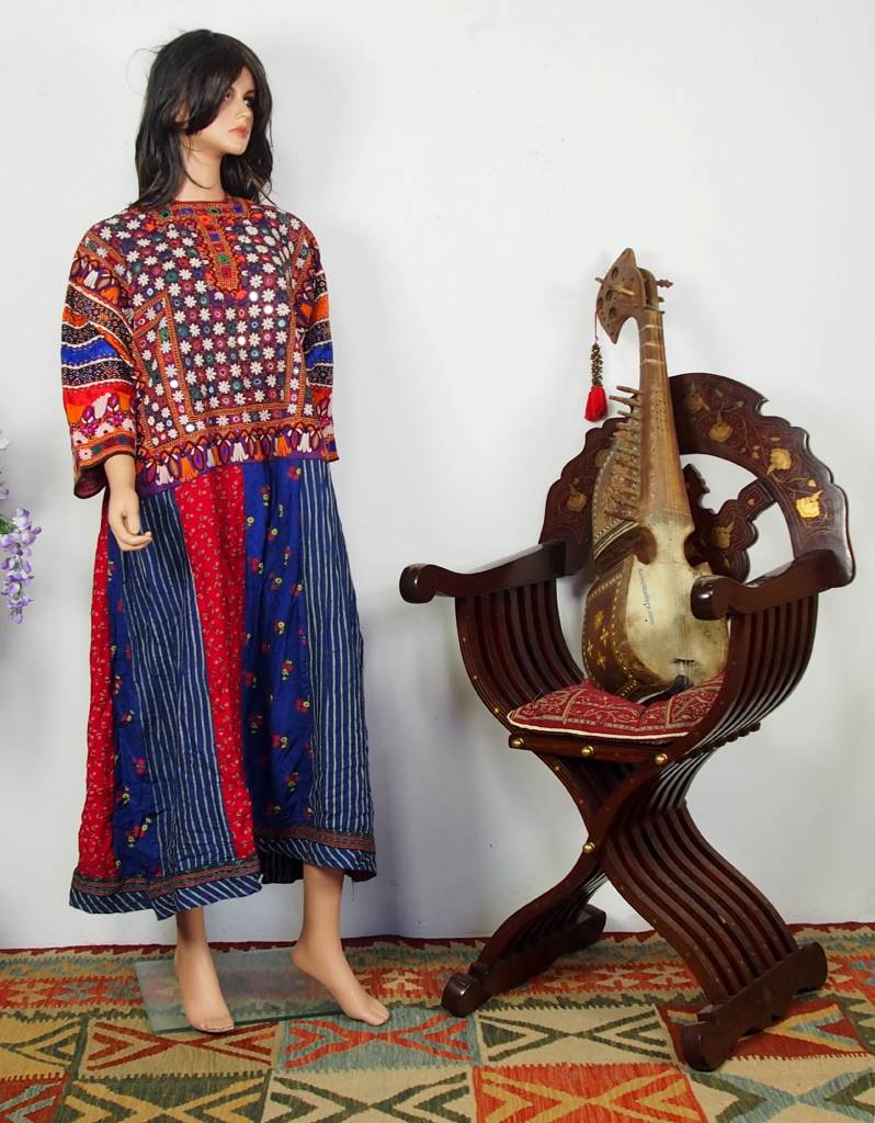 antique Banjara Woman’s embroidered Dress Sindh Pakistan18/A