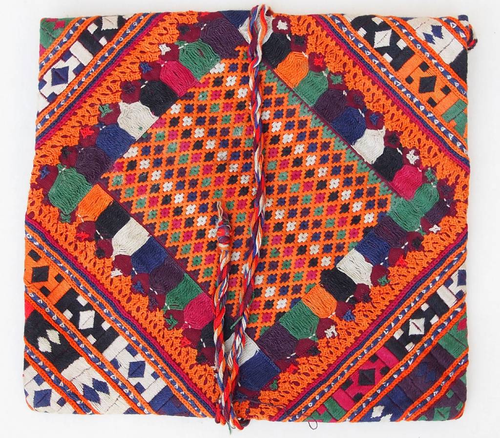 antique  silk embroidery Quran bag 18/E