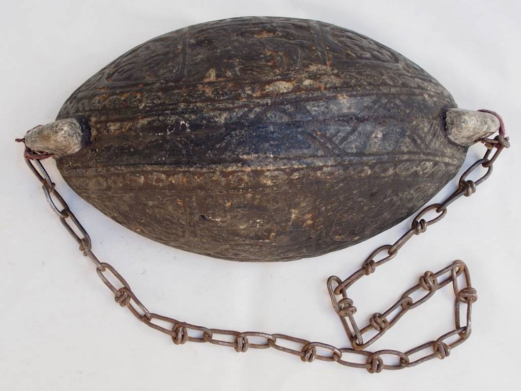 Islamic Afghanistan / Pakistan Kashkul Kashkool Begging Bowl Sufi Dervash from soapstone . No:1