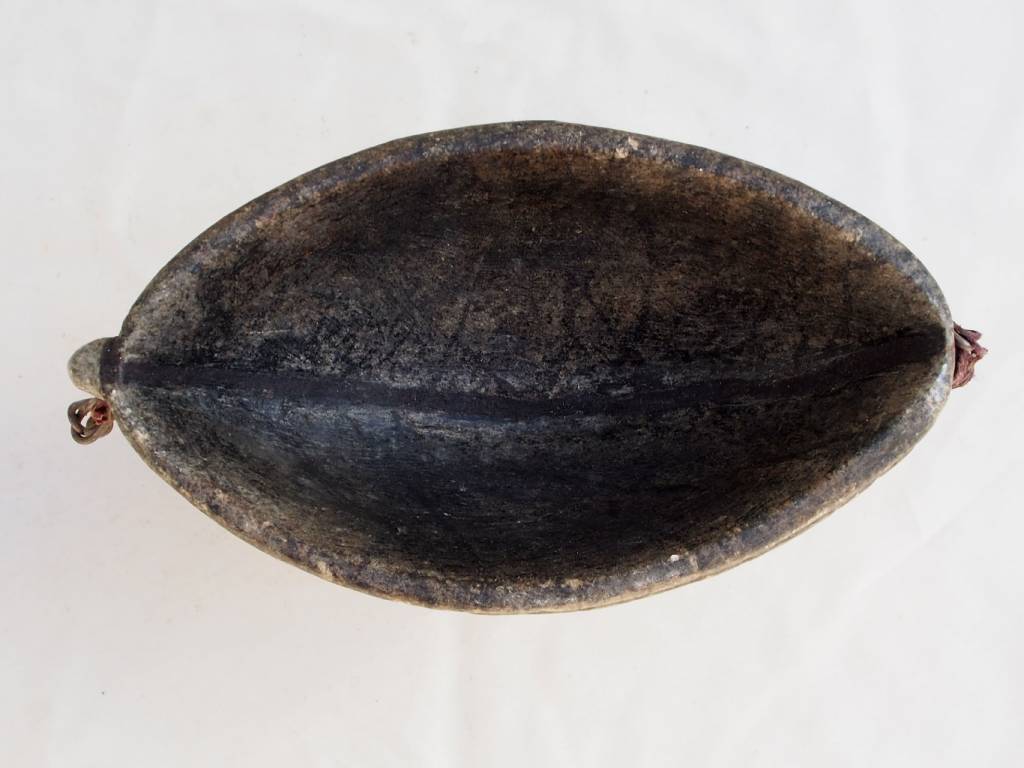 Islamic Afghanistan / Pakistan Kashkul Kashkool Begging Bowl Sufi Dervash from soapstone . No:1