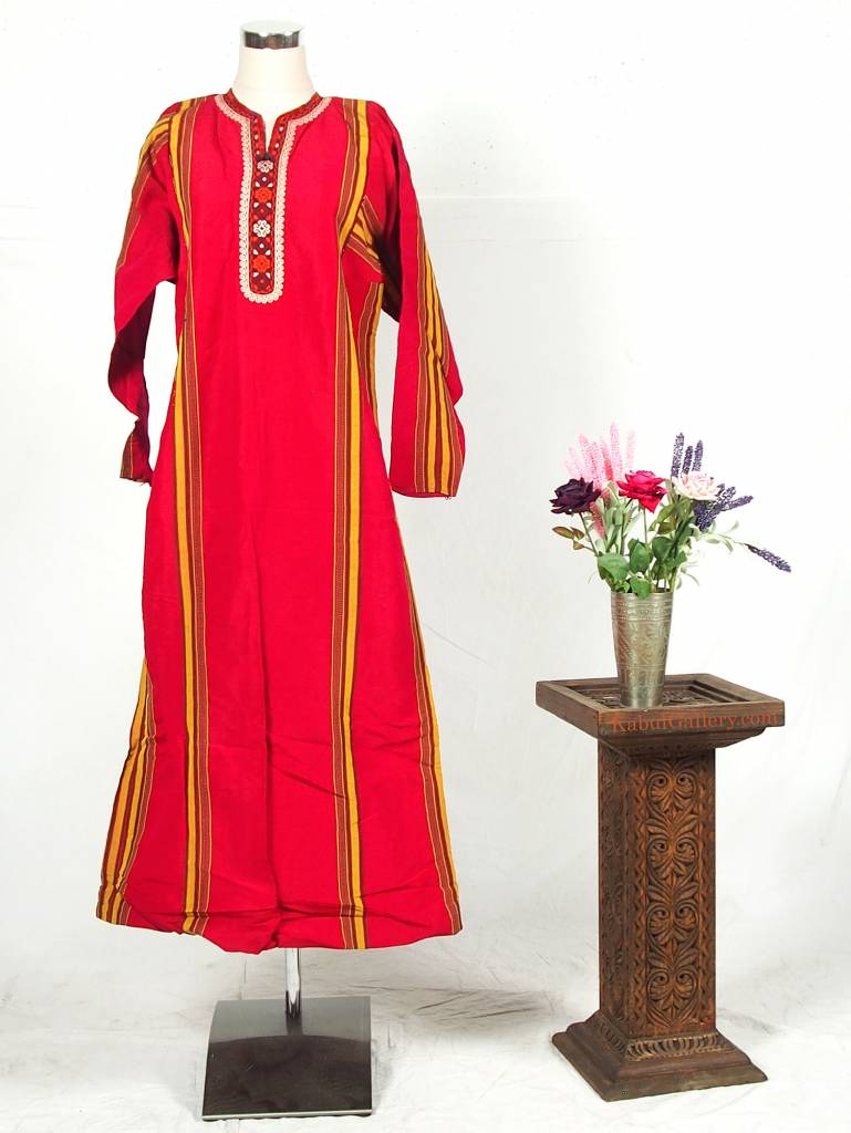 Antike Seiden Kleid aus Usbekistan No:18/ 33