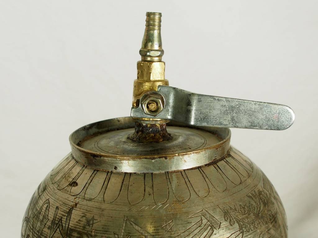 1,5 L antique solid Brass orient Ayurvedic Shirodhara Panchakarma oil therapy Yoga Dhara vessel Patra india -No: ET7