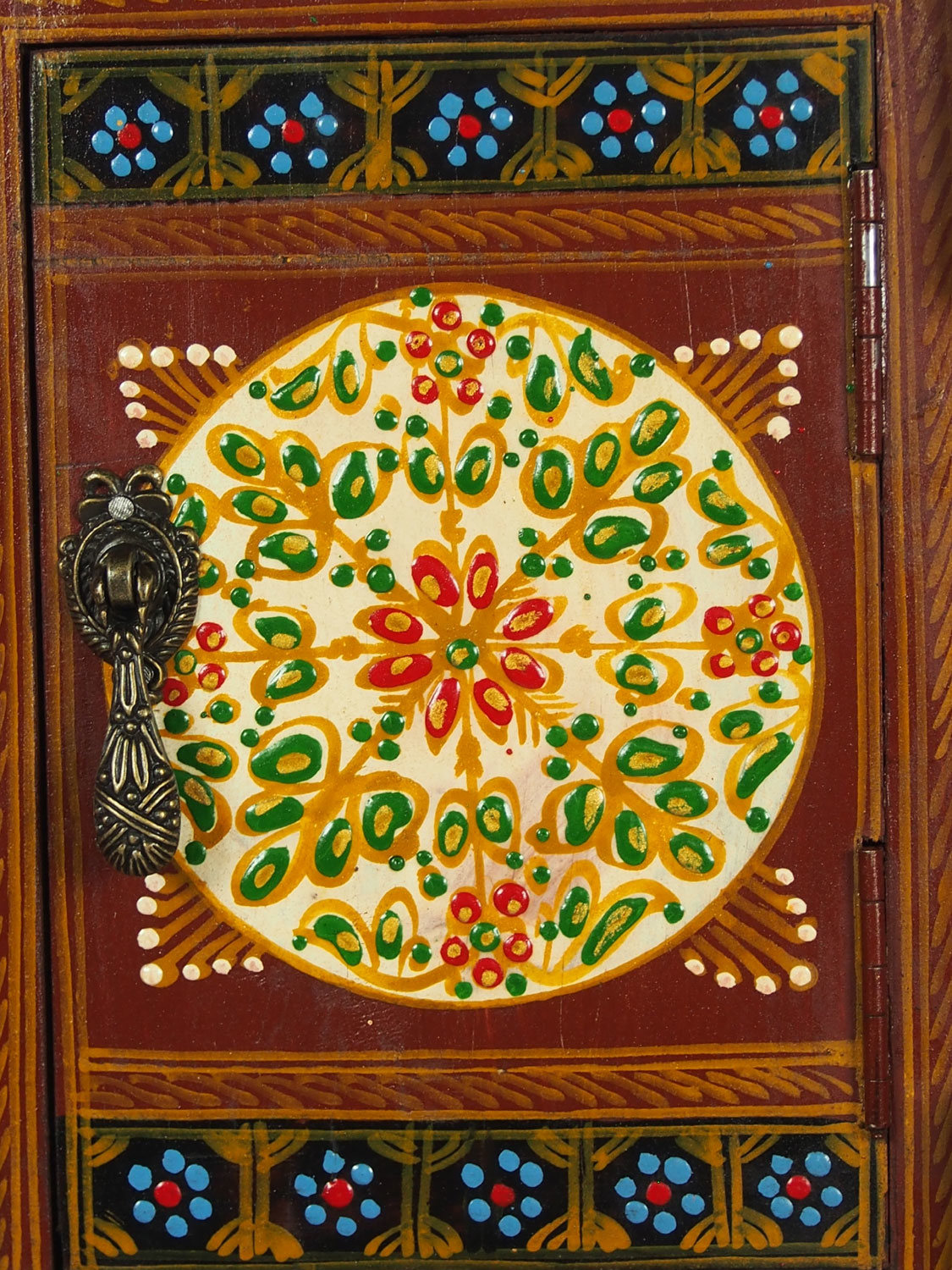 handpainted orient Bohemian Vintage style Key Box, 19/G