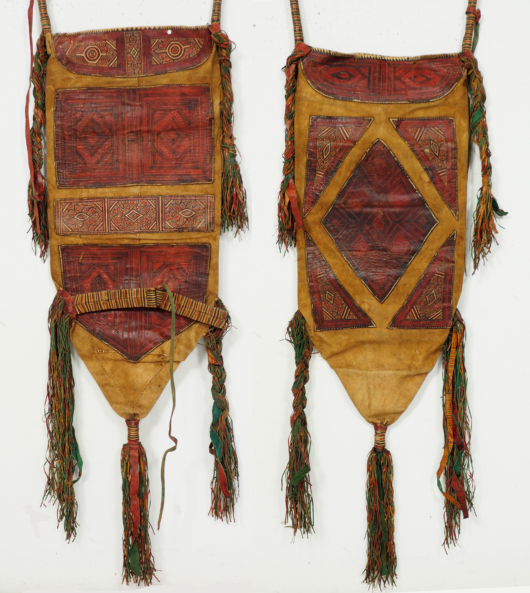 antique huge Tuareg people Leather Bag (M)