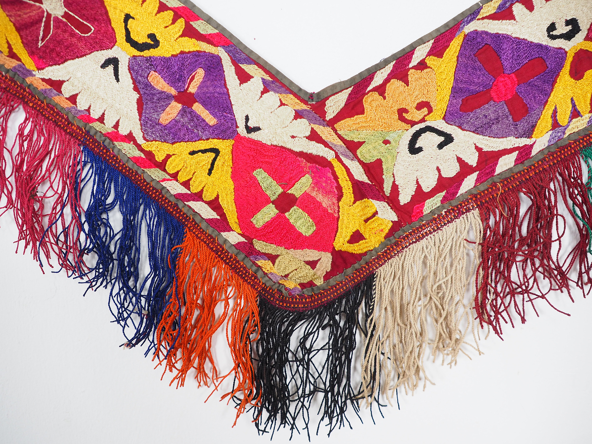 antik orient Usbek Nomaden Suzani Jurten Zierband saye-gosha aus Afghanistan Nr:19/F