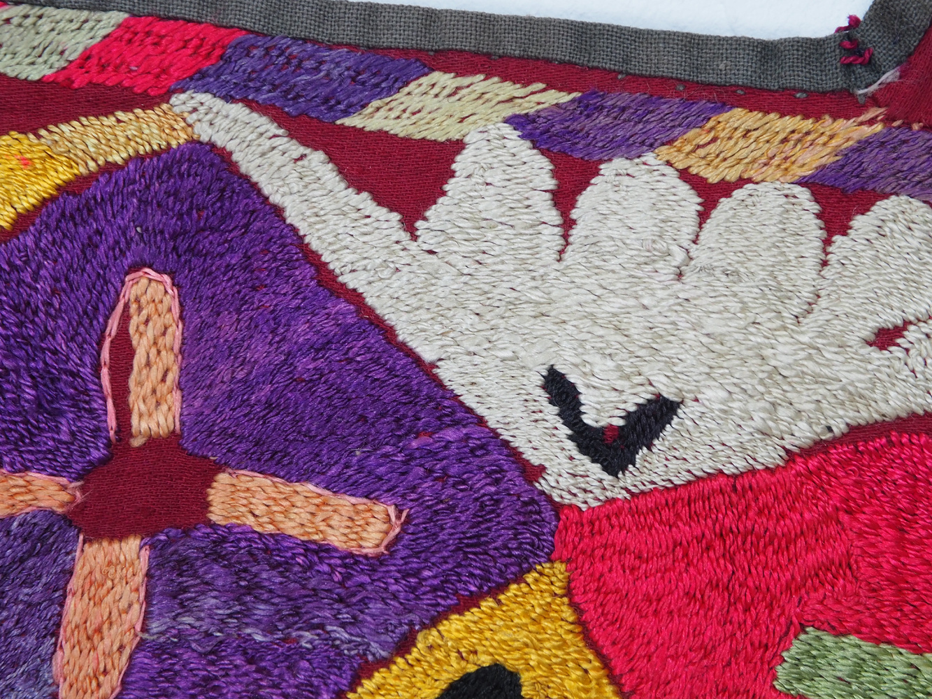 antik orient Usbek Nomaden Suzani Jurten Zierband saye-gosha aus Afghanistan Nr:19/F