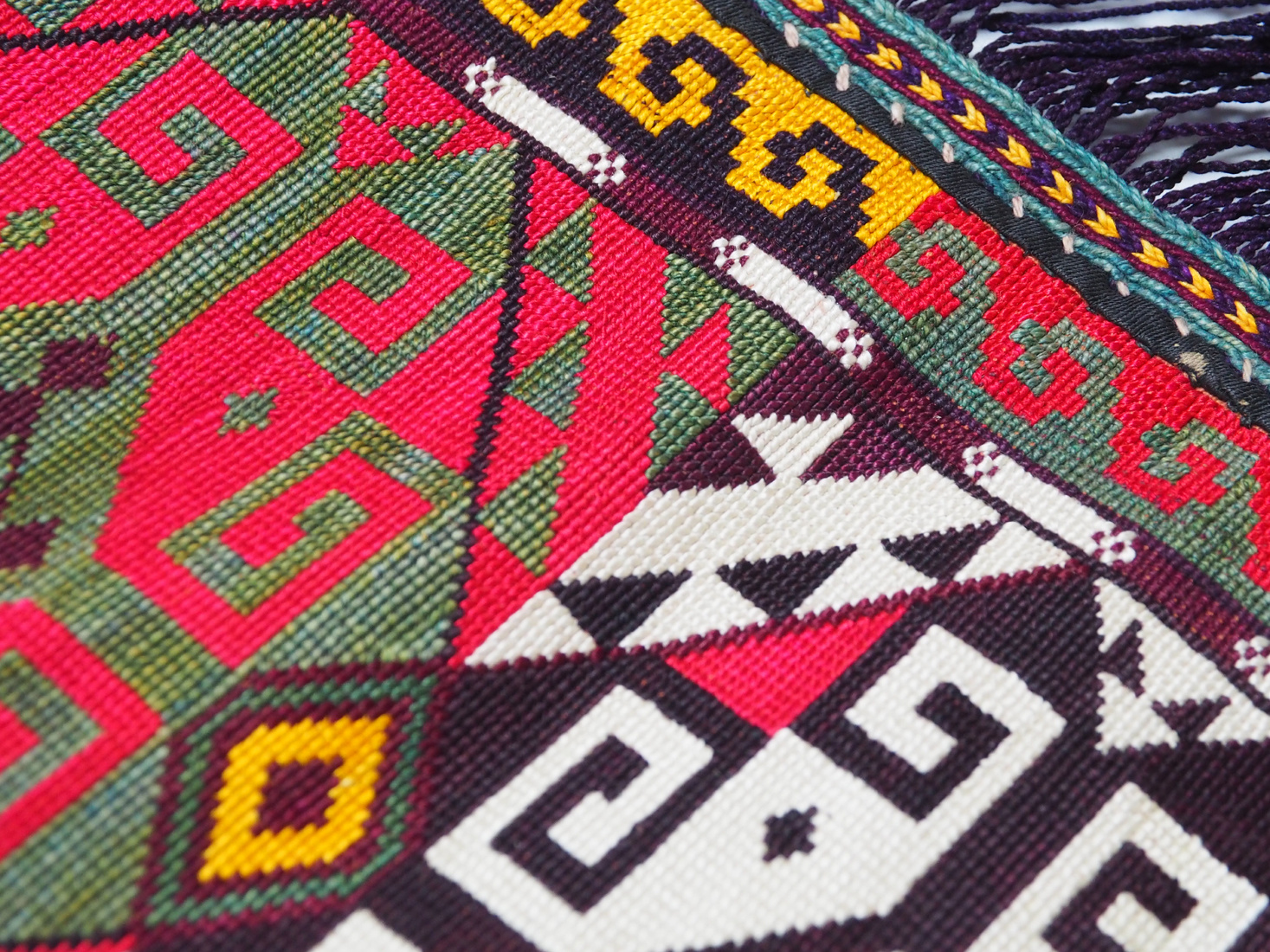 antik orient Usbek Nomaden Suzani Jurten Zierband saye-gosha aus Afghanistan Nr:19/U