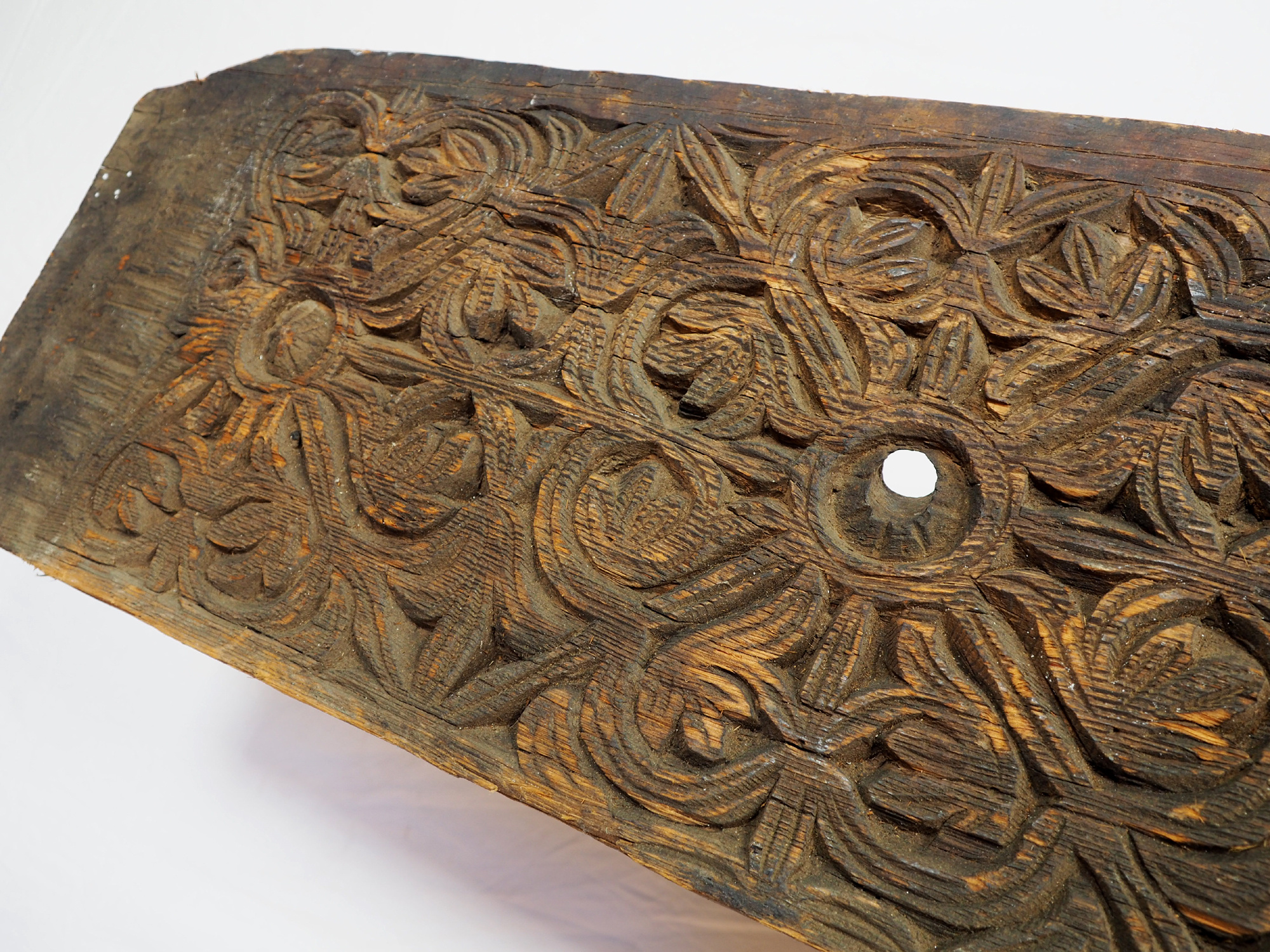 133 cm x 26 cm antik orient handgeschnitzte Massiv Holz Afghanistan Nuristan Panel Pakistan Swat-Valley 18/19 Jh. Nr:20/F