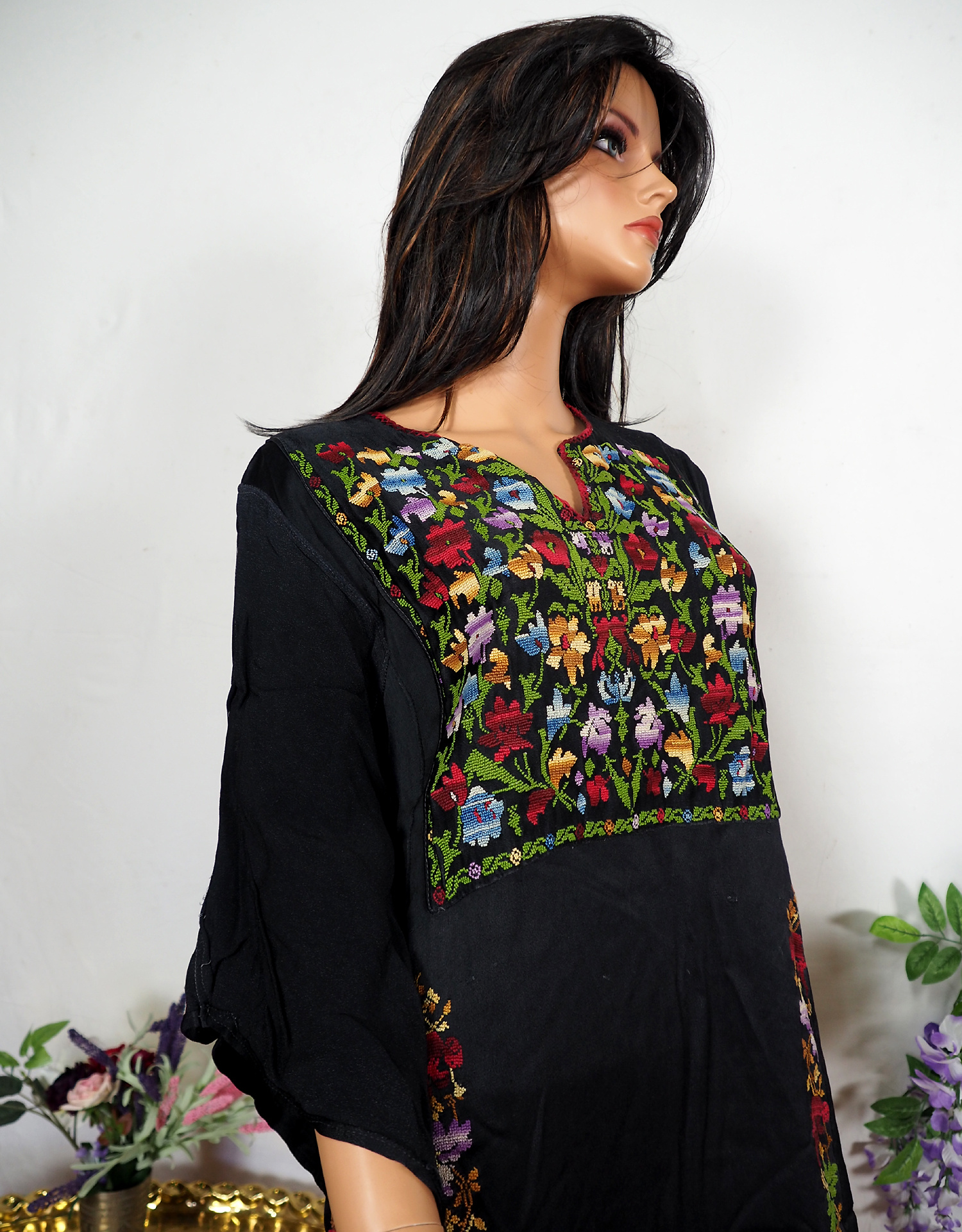 Palestinian girls embroidered ethnic dress No:1