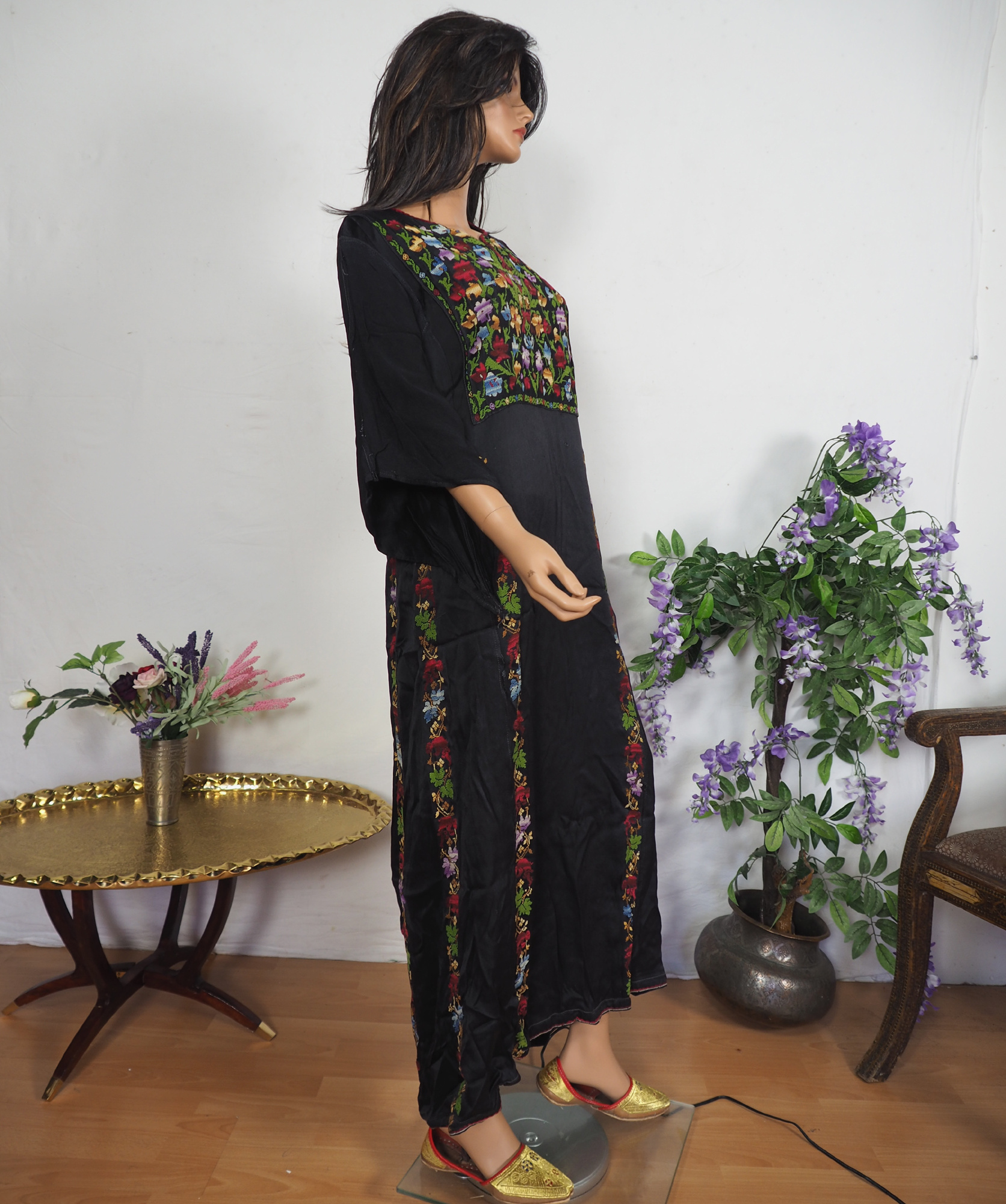 Palestinian girls embroidered ethnic dress No:1