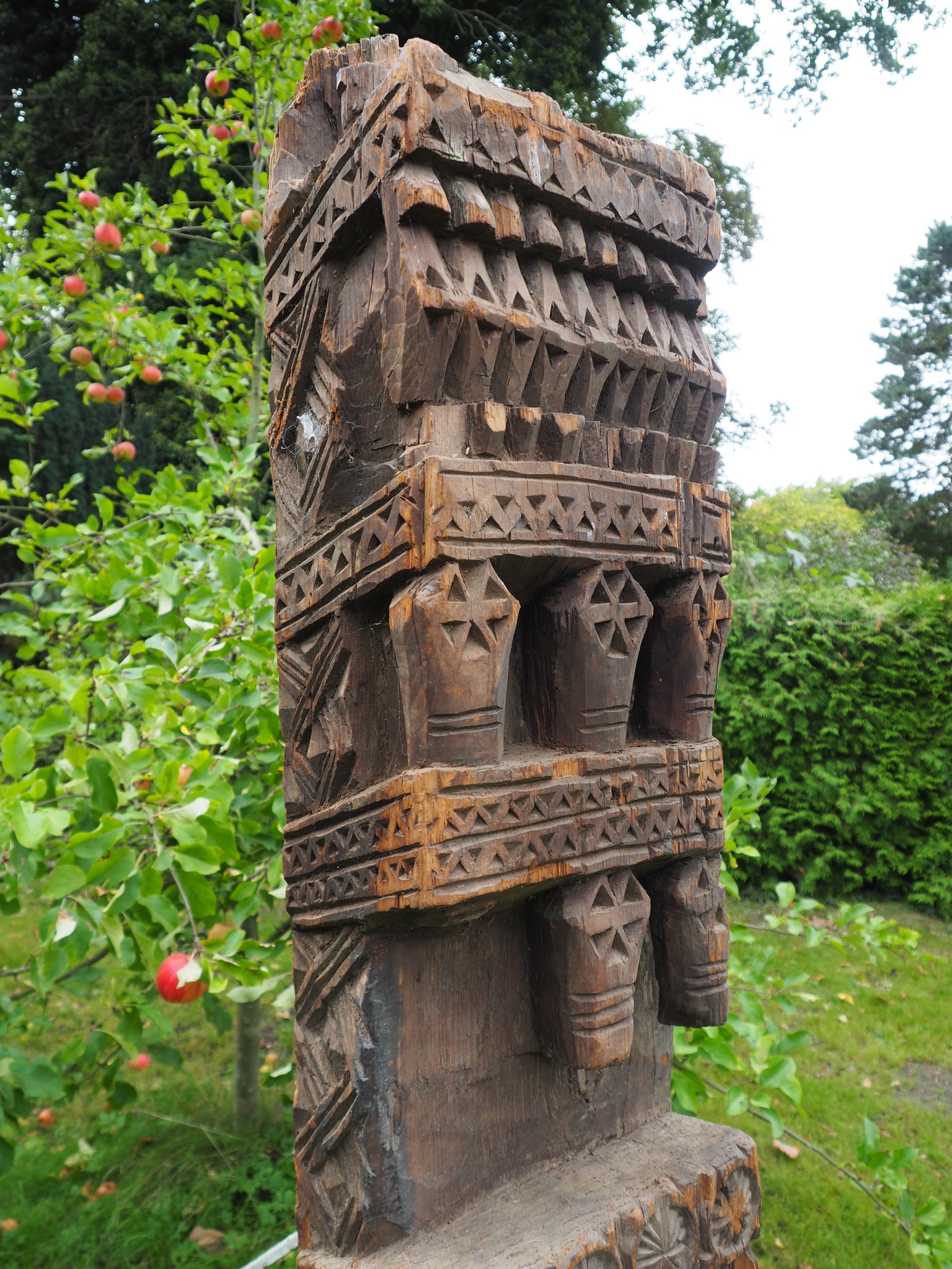 antique  orient solid hand-carved wooden Pillar column from Nuristan Afghanistan kohistan Pakistan  18/19 century No-20/B