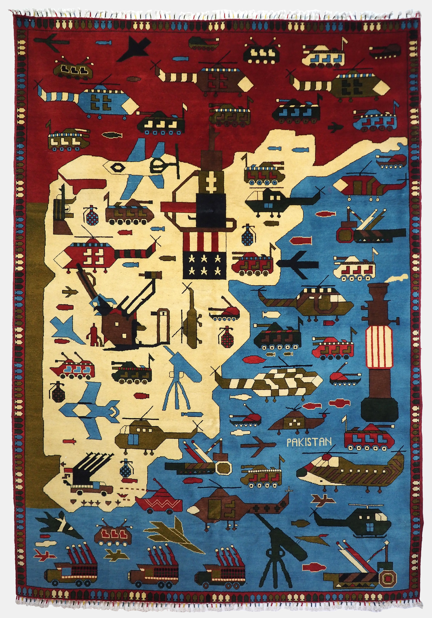 290 x 207 cm (114,2" x 81,5" inch ) nomadic hand-knotted Afghan War rug Afghanistan Panzer fighting jet gun USA Army NATO ISAF warrug AFG21N