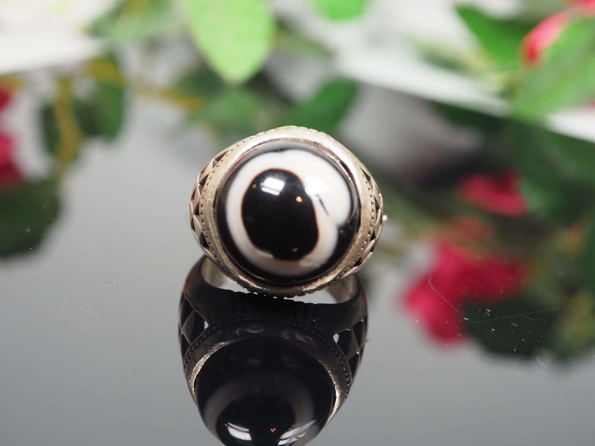 antique handmade Silver eye agate stone turkmen statement AQEEQ ring from Afghanistan No:WL21/3