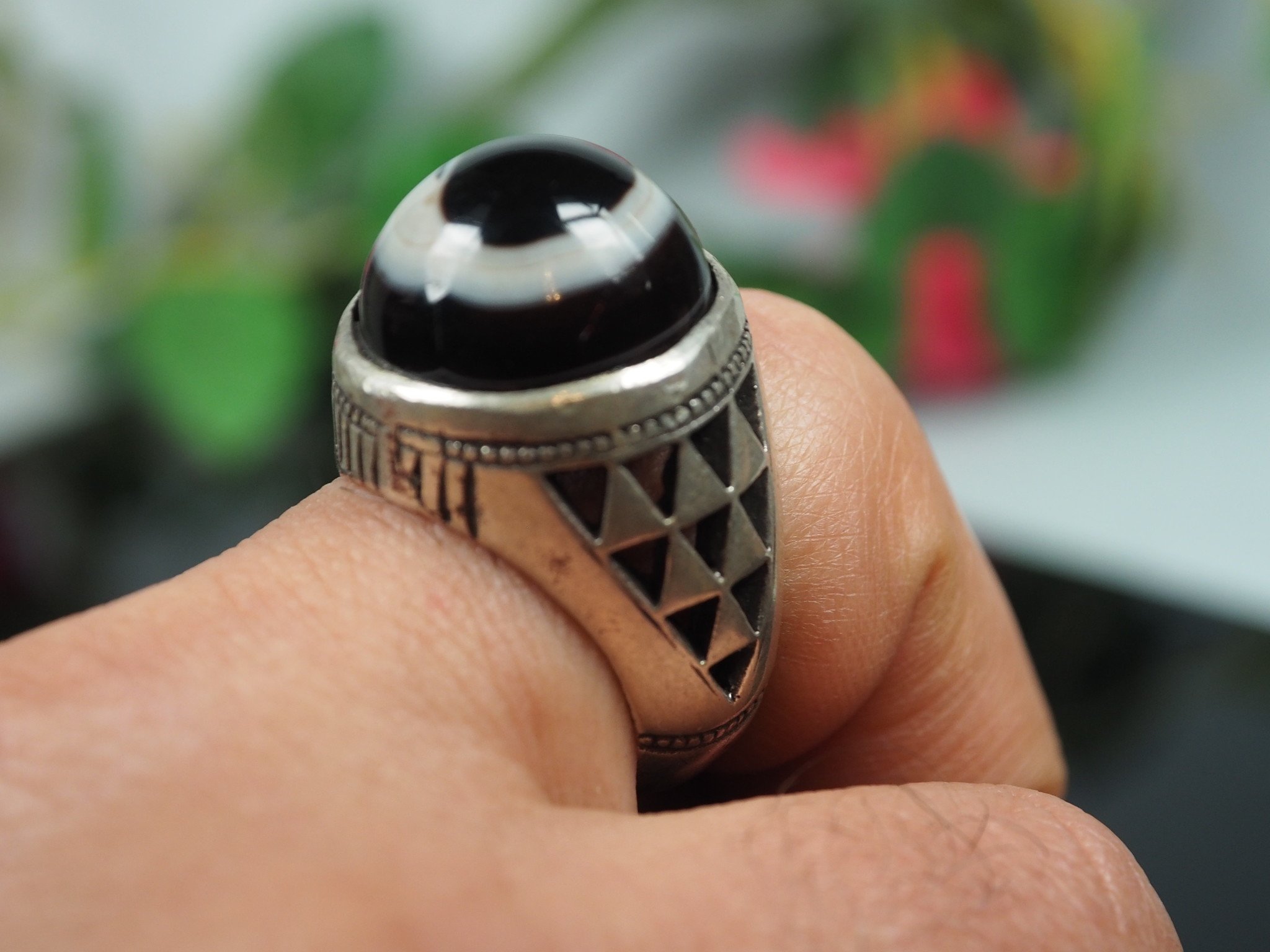 antique handmade Silver eye agate stone turkmen statement AQEEQ ring from Afghanistan No:WL21/3