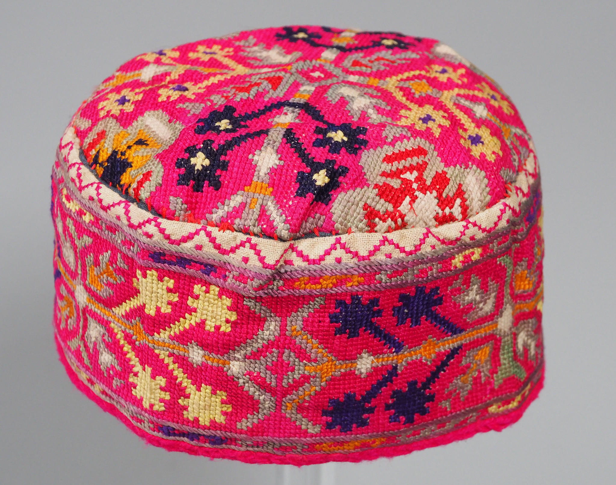 hand embroidered Women’s Caps and Ceremonial Headdress from Gilgit-Baltistan No:21/A