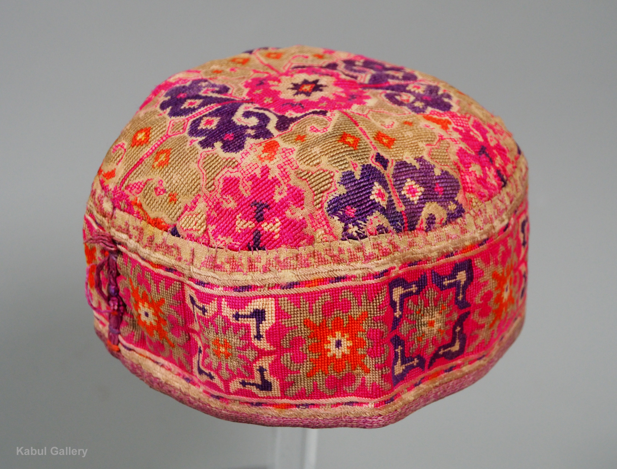 hand embroidered Women’s Caps and Ceremonial Headdress from Gilgit-Baltistan No:21/C