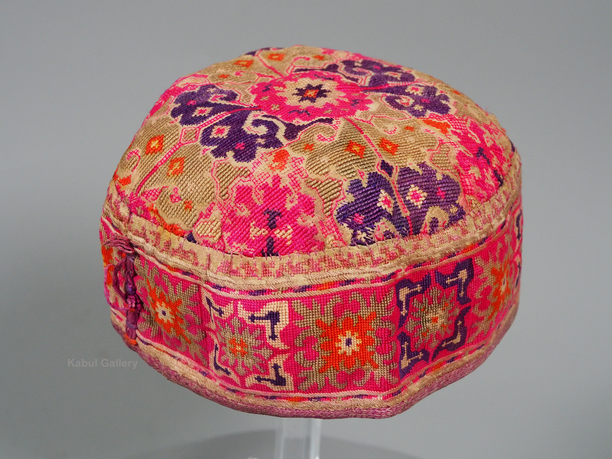 hand embroidered Women’s Caps and Ceremonial Headdress from Gilgit-Baltistan No:21/C