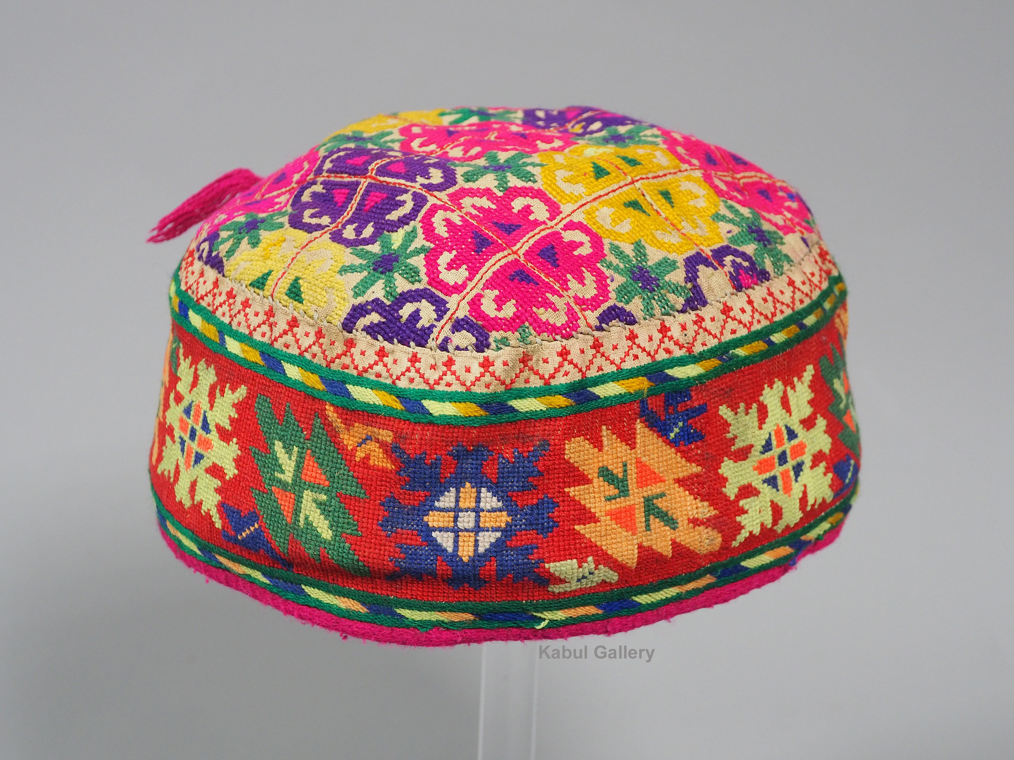 hand embroidered Women’s Caps and Ceremonial Headdress from Gilgit-Baltistan No:21/H