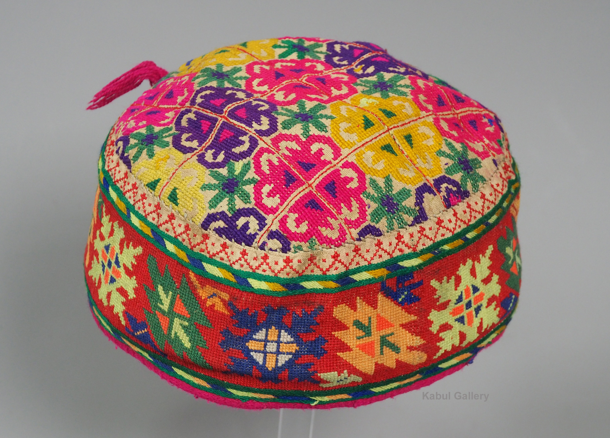 hand embroidered Women’s Caps and Ceremonial Headdress from Gilgit-Baltistan No:21/H