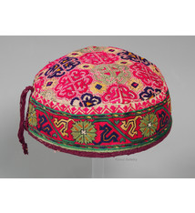 antik Seide handbestickte Frauen Zeremoniell kopfbdekung Mütze aus Gilgit-Baltistan Hunza-Tal Nord Pakistan No:21/ i