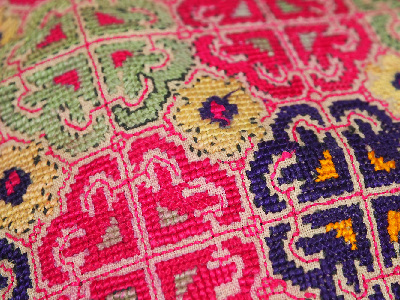 hand embroidered Women’s Caps and Ceremonial Headdress from Gilgit-Baltistan No:21/ i