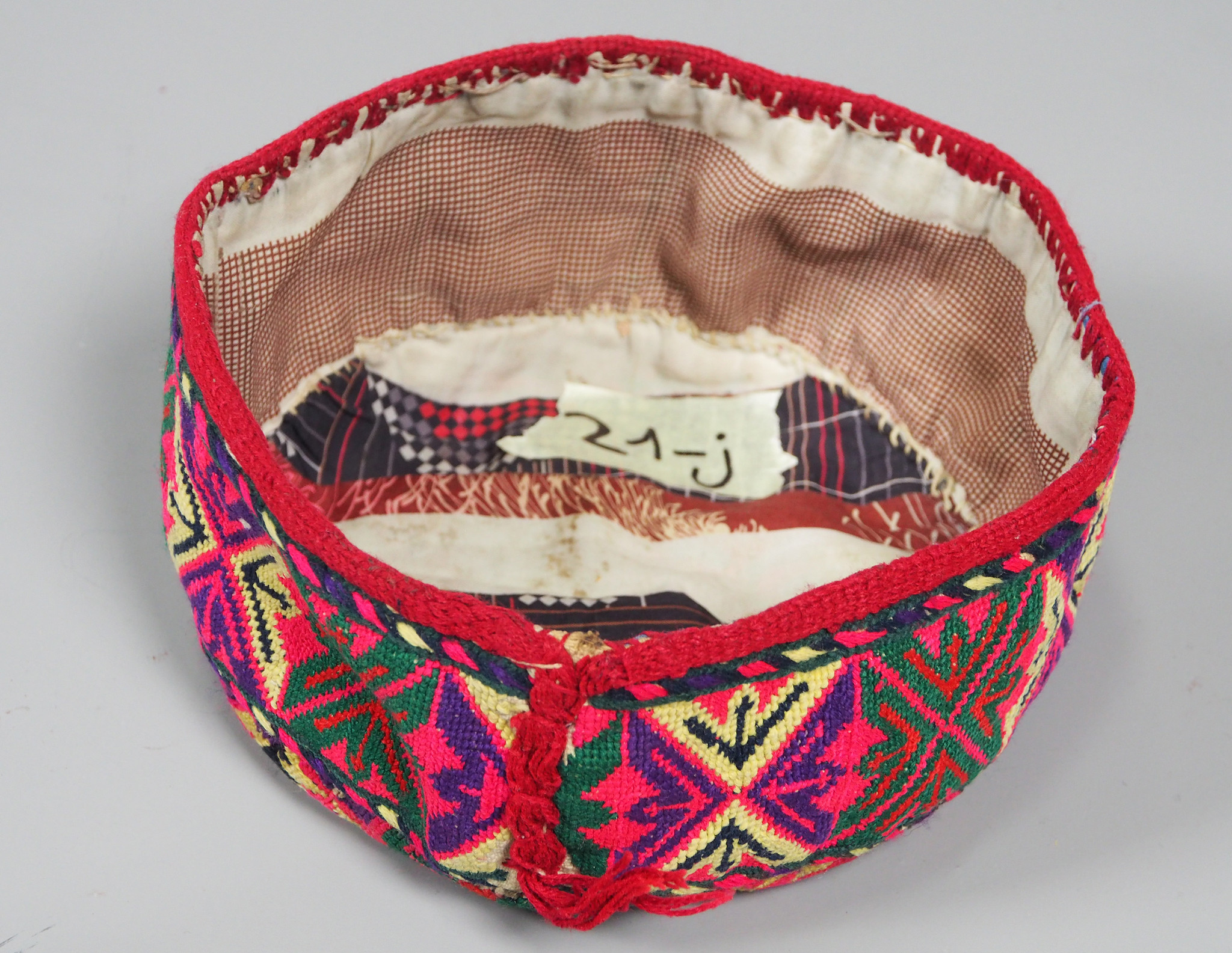 hand embroidered Women’s Caps and Ceremonial Headdress from Gilgit-Baltistan No:21/ j