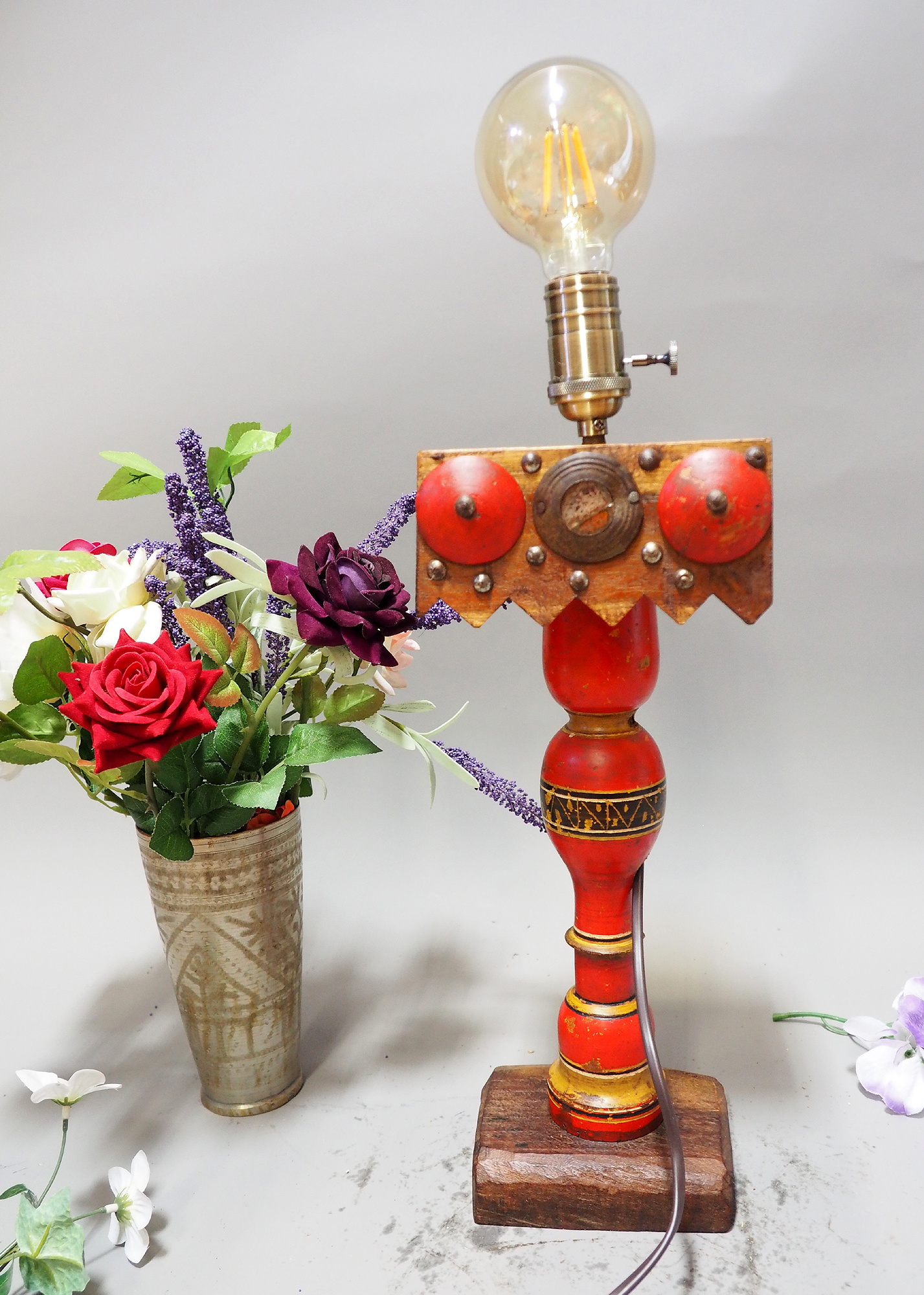 Antique handpainted stunning Vintage Lacquerware wooden Table Lamp with Vintage light fitting from Afghanistan / Pakistan No:21/5